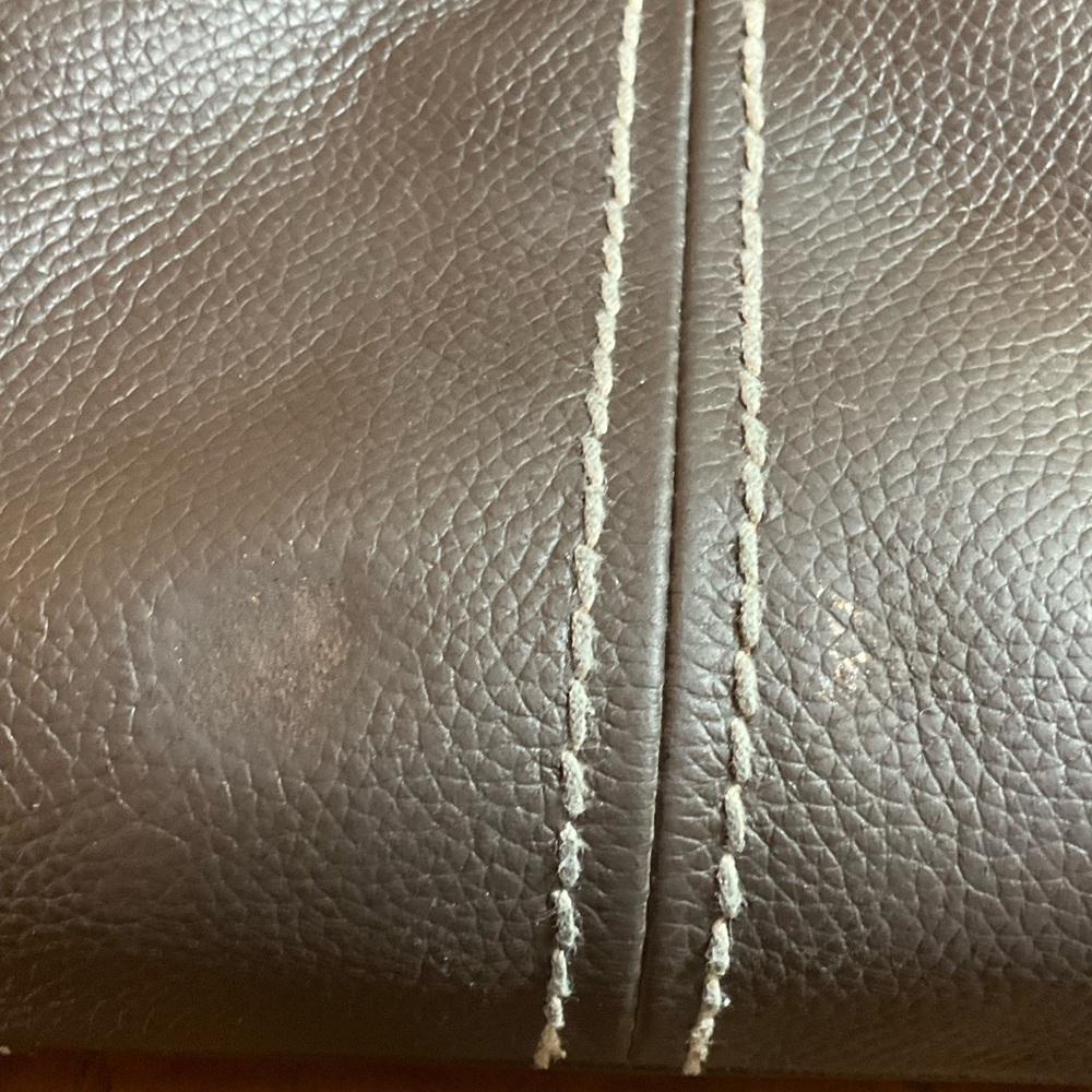Tignanello Vintage Leather Brown Crossbody Bag - Picture 8 of 9